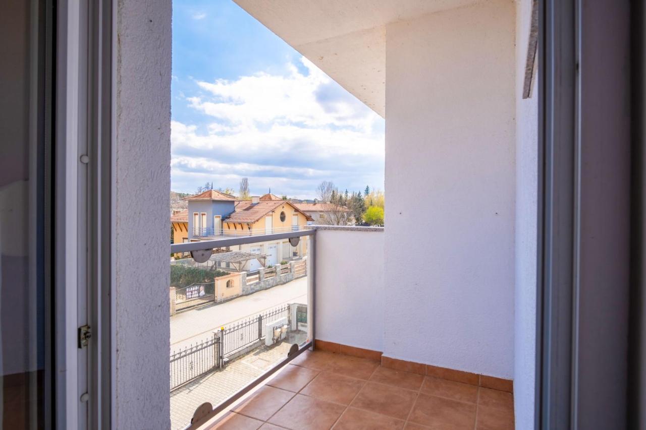 MF Belvedere Apartment Siófok Eksteriør bilde